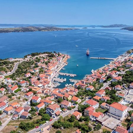 Apartments By The Sea Sali, Dugi Otok - 8121 المظهر الخارجي الصورة
