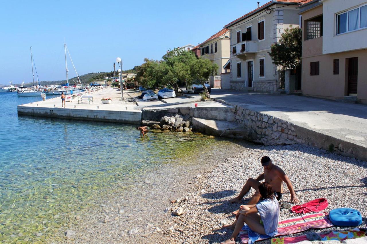 Apartments By The Sea Sali, Dugi Otok - 8121 المظهر الخارجي الصورة
