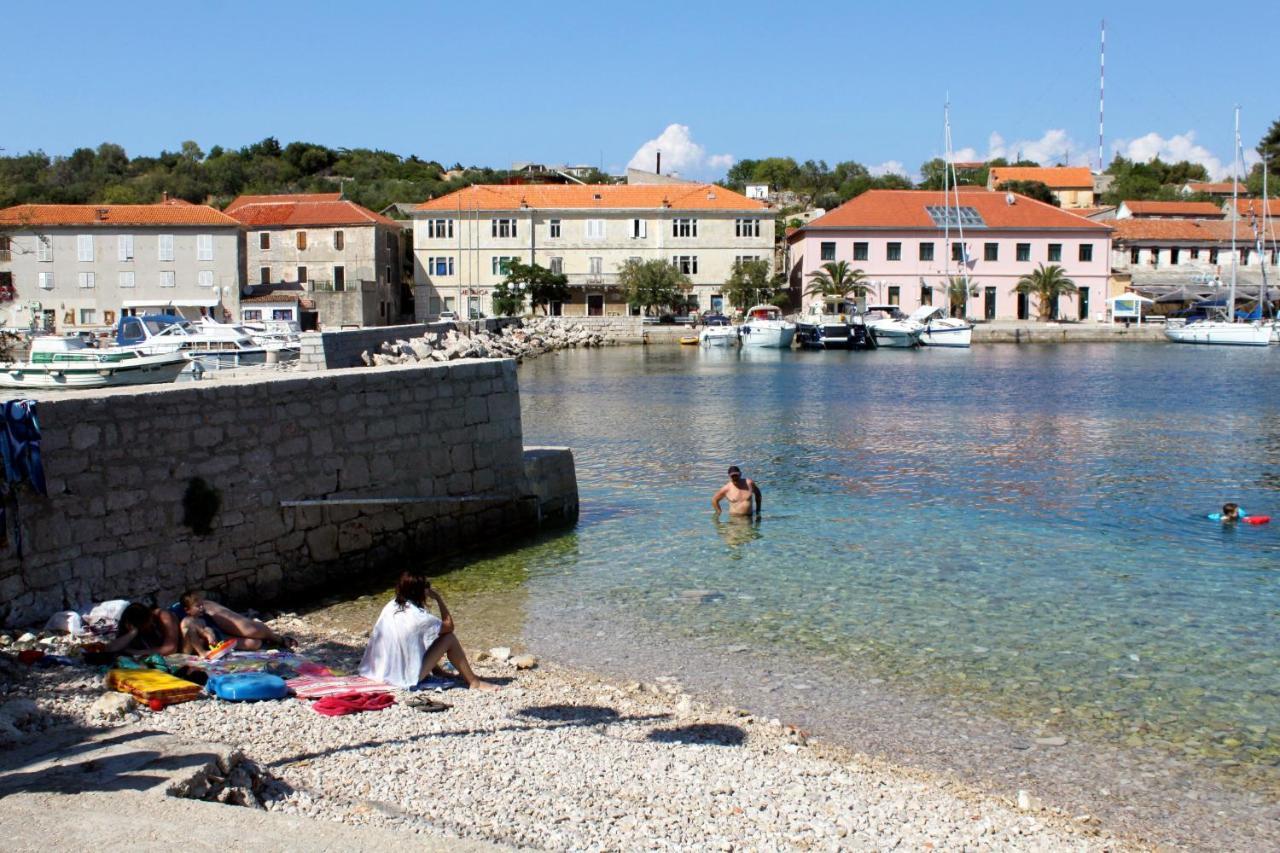 Apartments By The Sea Sali, Dugi Otok - 8121 المظهر الخارجي الصورة